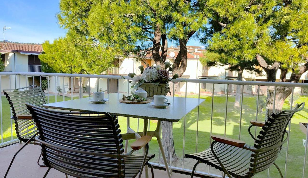Appartamento Romantica 35 Raffa Exterior photo